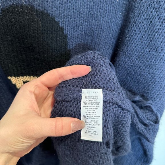 Wildfox White Label | Palace Guard Long Distressed Sweater | Size: Small - Picture 6 of 6